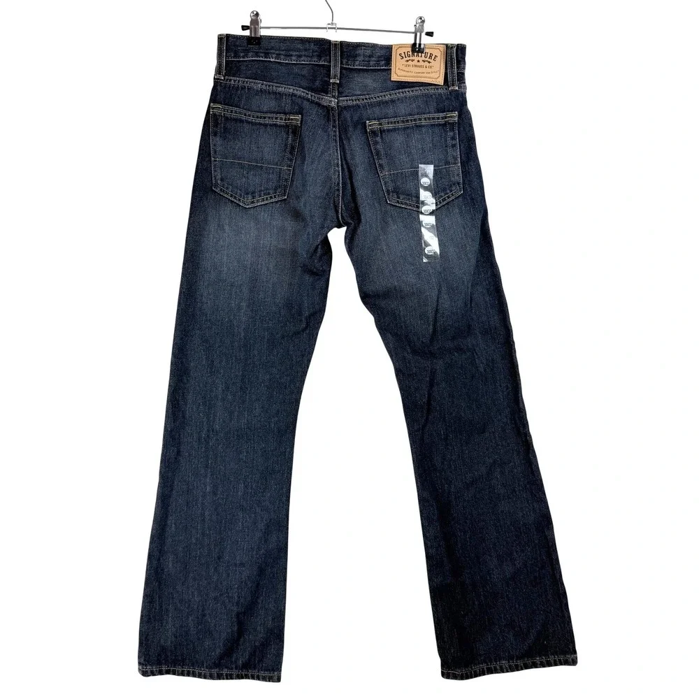 Signature by Levi Strauss 30x32 Regular Fit Dark Wash Jeans Workwear NWT Classic